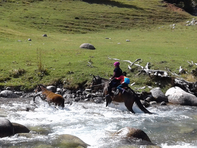 Jyrgalan Valley Trekking -Freeride Skiing 4